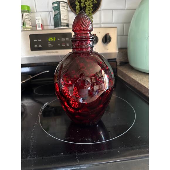 Vintage Wheaton Glass Honeycomb Red decanter vase - Picture 3 of 4